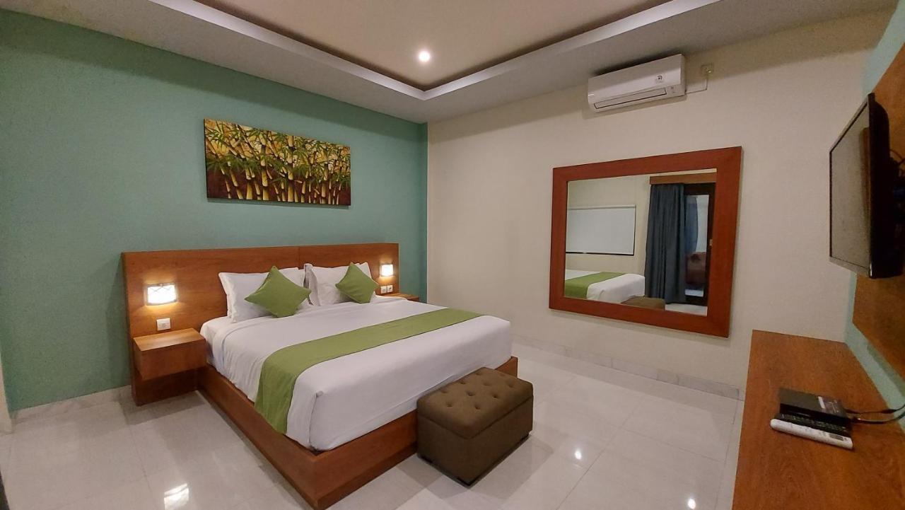 فندق The New Moon Seminyak المظهر الخارجي الصورة