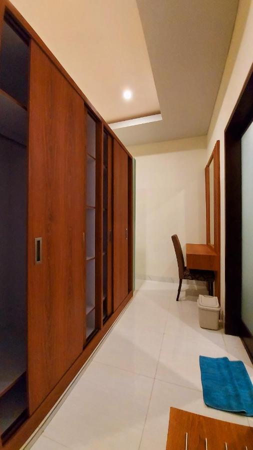فندق The New Moon Seminyak المظهر الخارجي الصورة